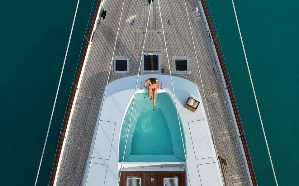 [51m-Yacht-PRANA]-1409-25.jpg