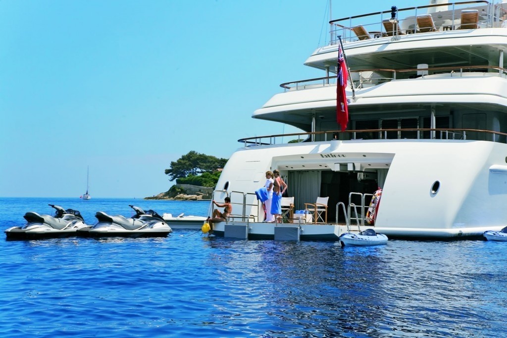[52m-Yacht-LATITUDE]-11626-6.jpg