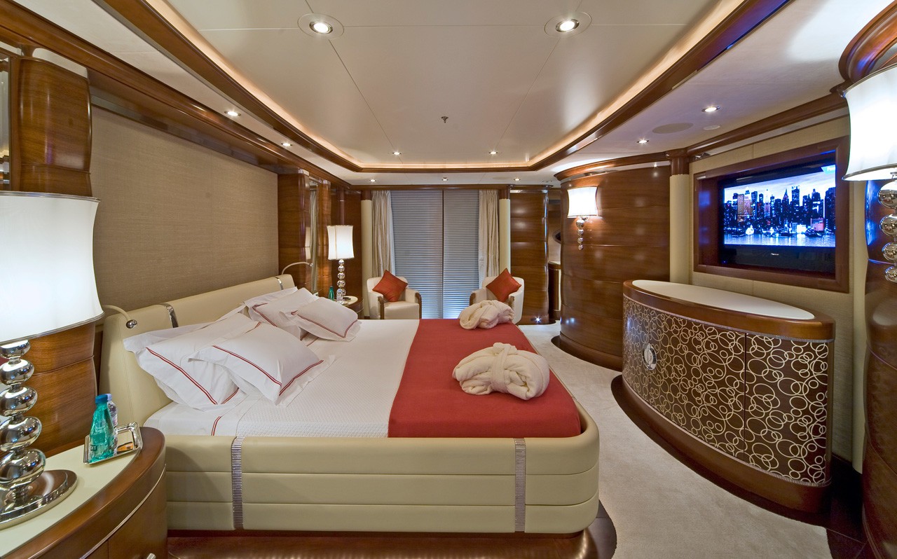[52m-Yacht-LATITUDE]-11626-7.jpg