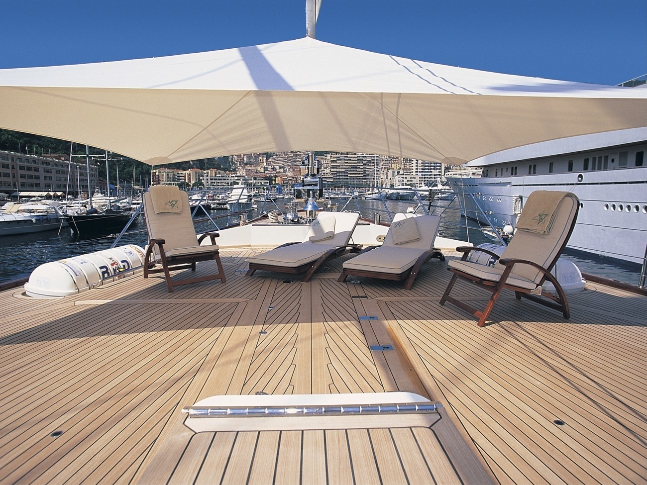 [53m-Yacht-ATMOSPHERE]-1600-14.jpg