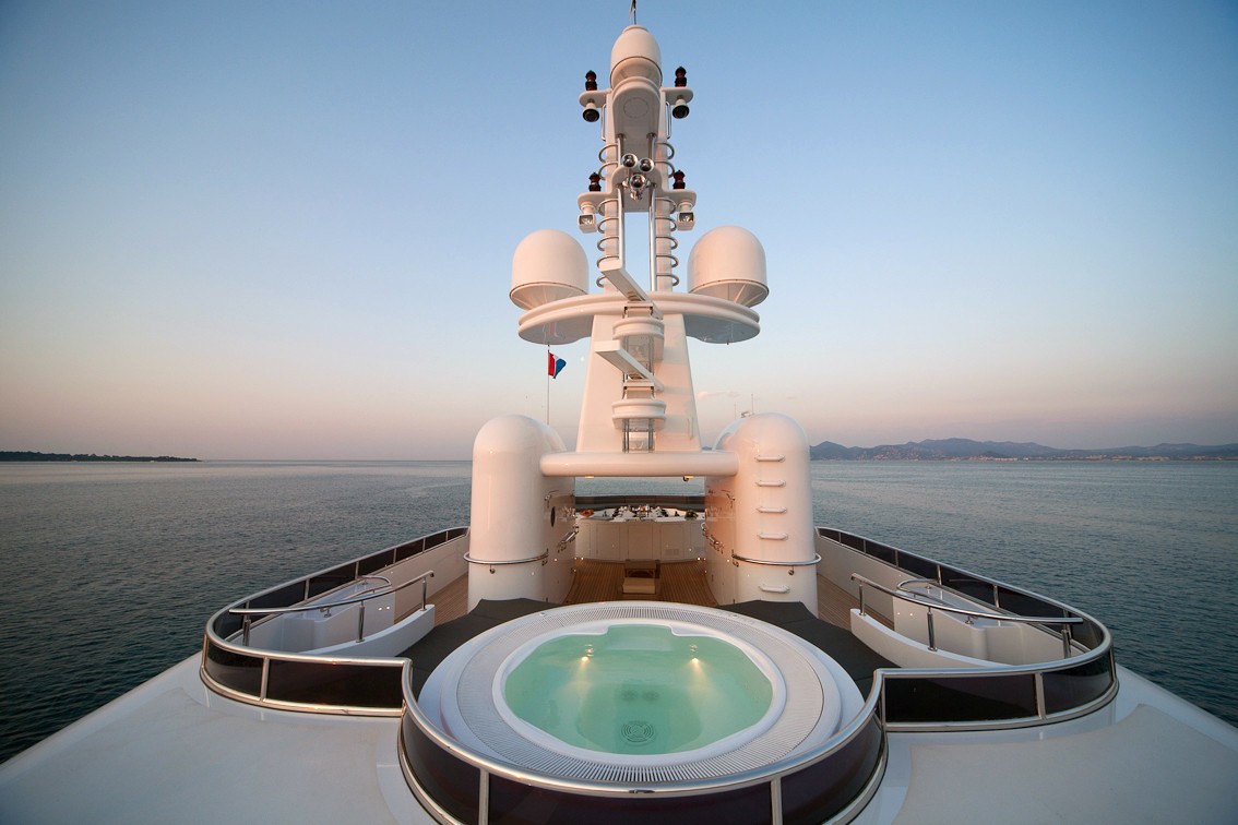 [53m-Yacht-CHAYKA]-1535-19.jpg