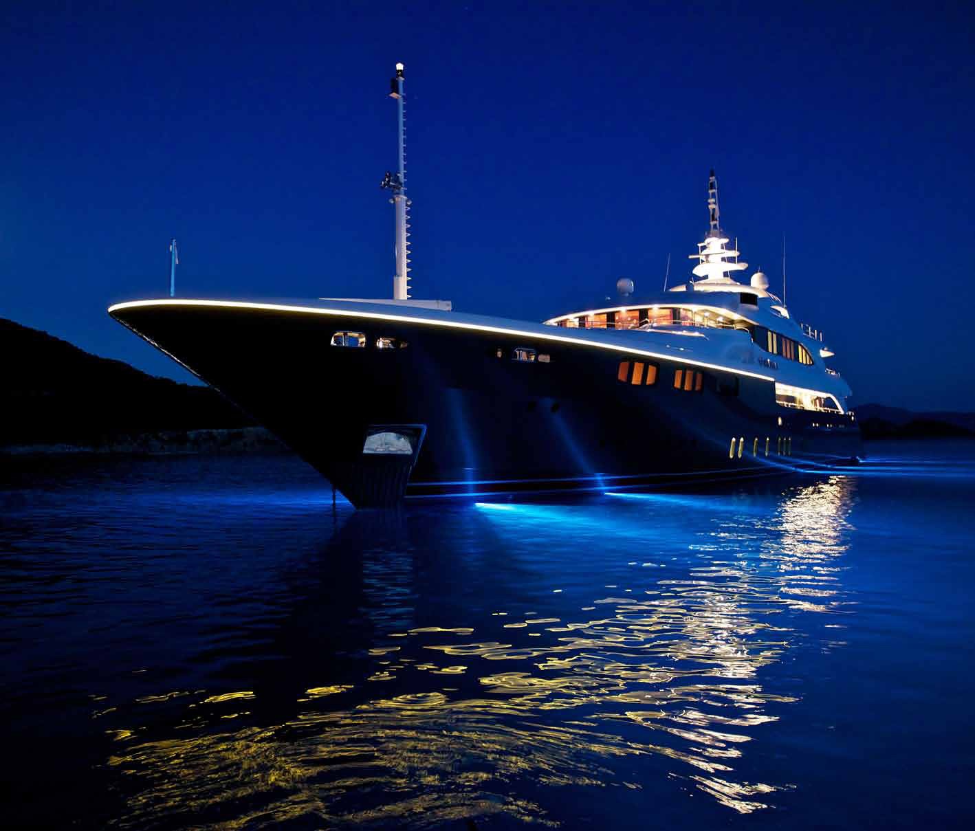 [53m-Yacht-MIA-RAMA]-1589-131.jpg