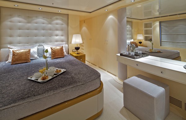 [53m-Yacht-MIA-RAMA]-1589-134.jpg