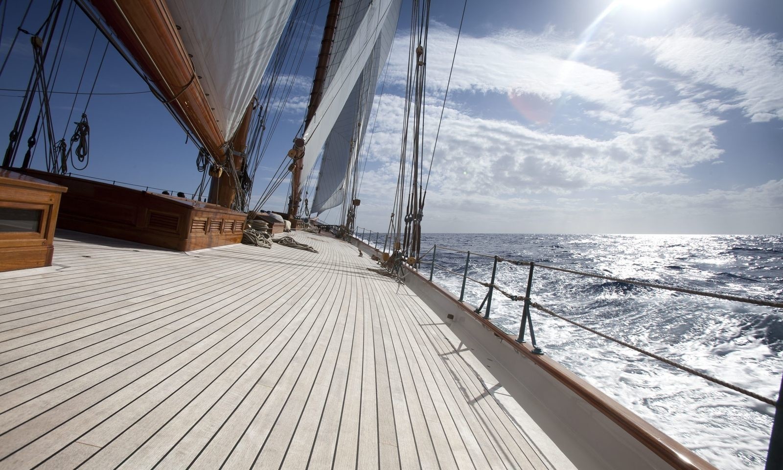 [55m-Yacht-ELENA]-1839-13.jpg