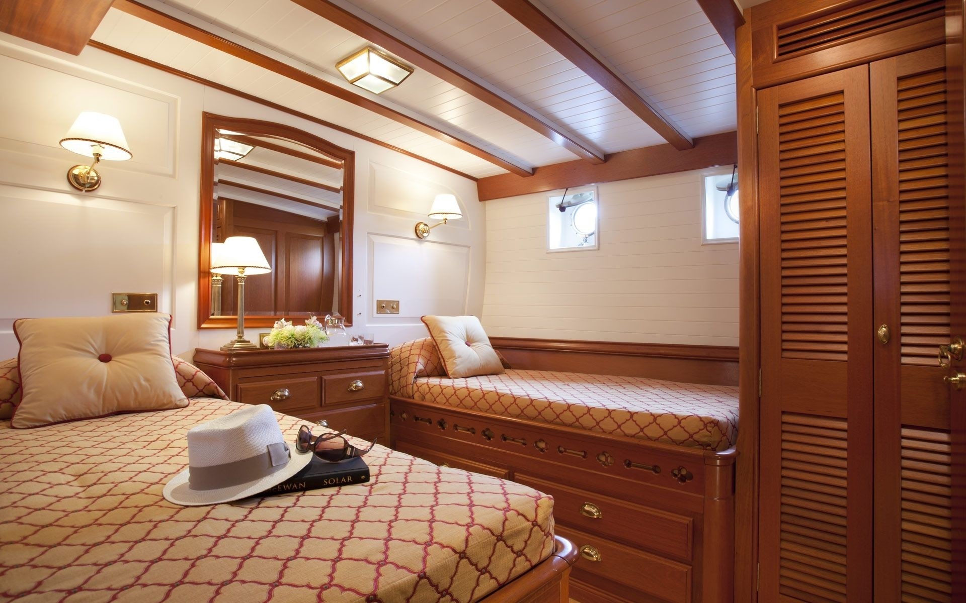 [55m-Yacht-ELENA]-1839-37.jpg