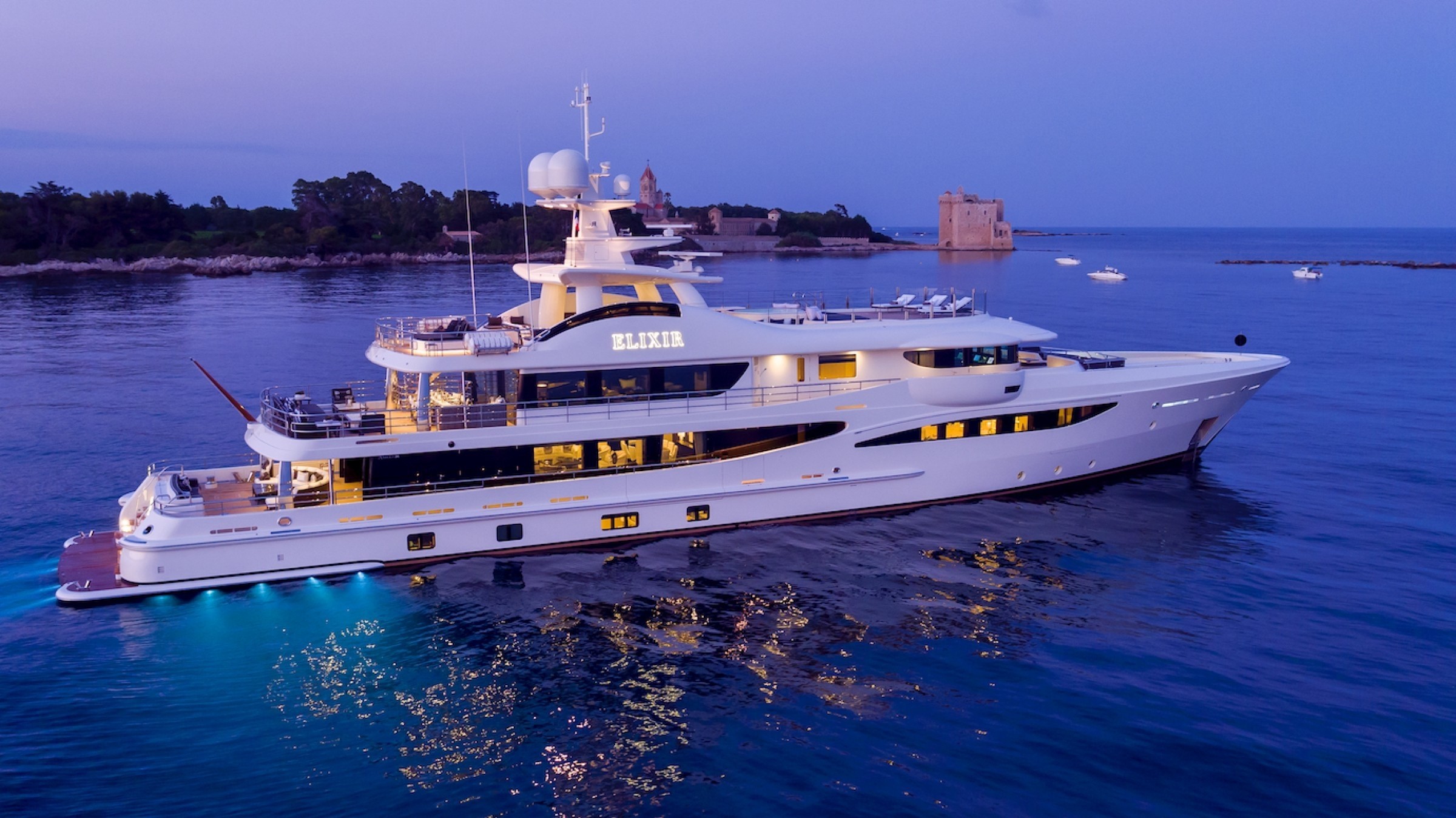 [55m-Yacht-ELIXIR]-10538-176.jpg