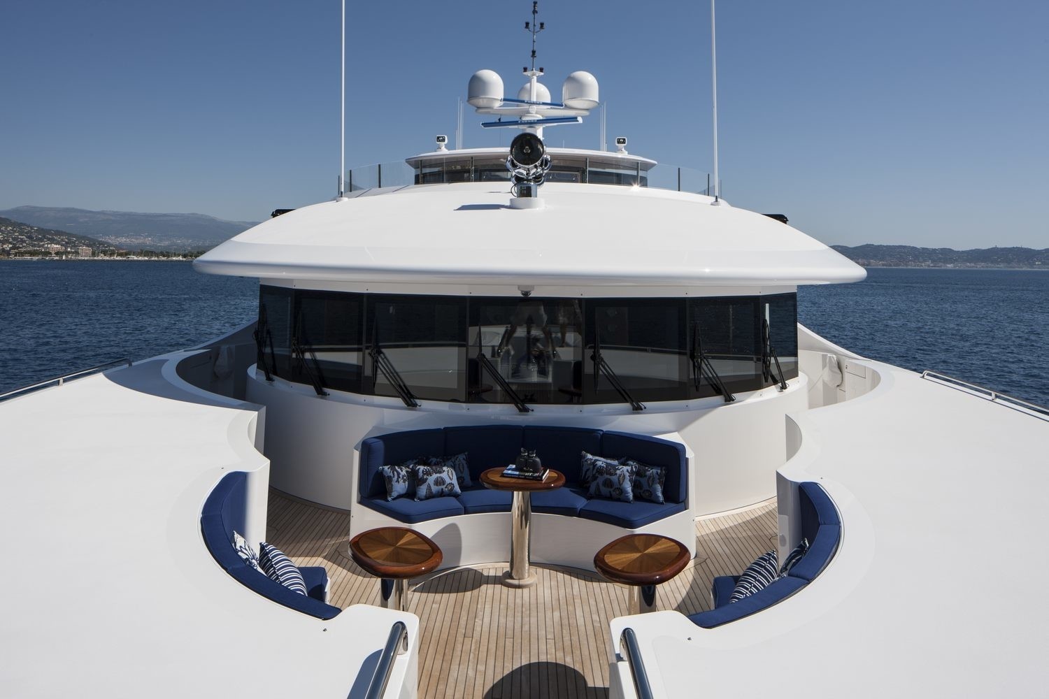 [57m-Yacht-LADY-SARA]-12344-148.jpg