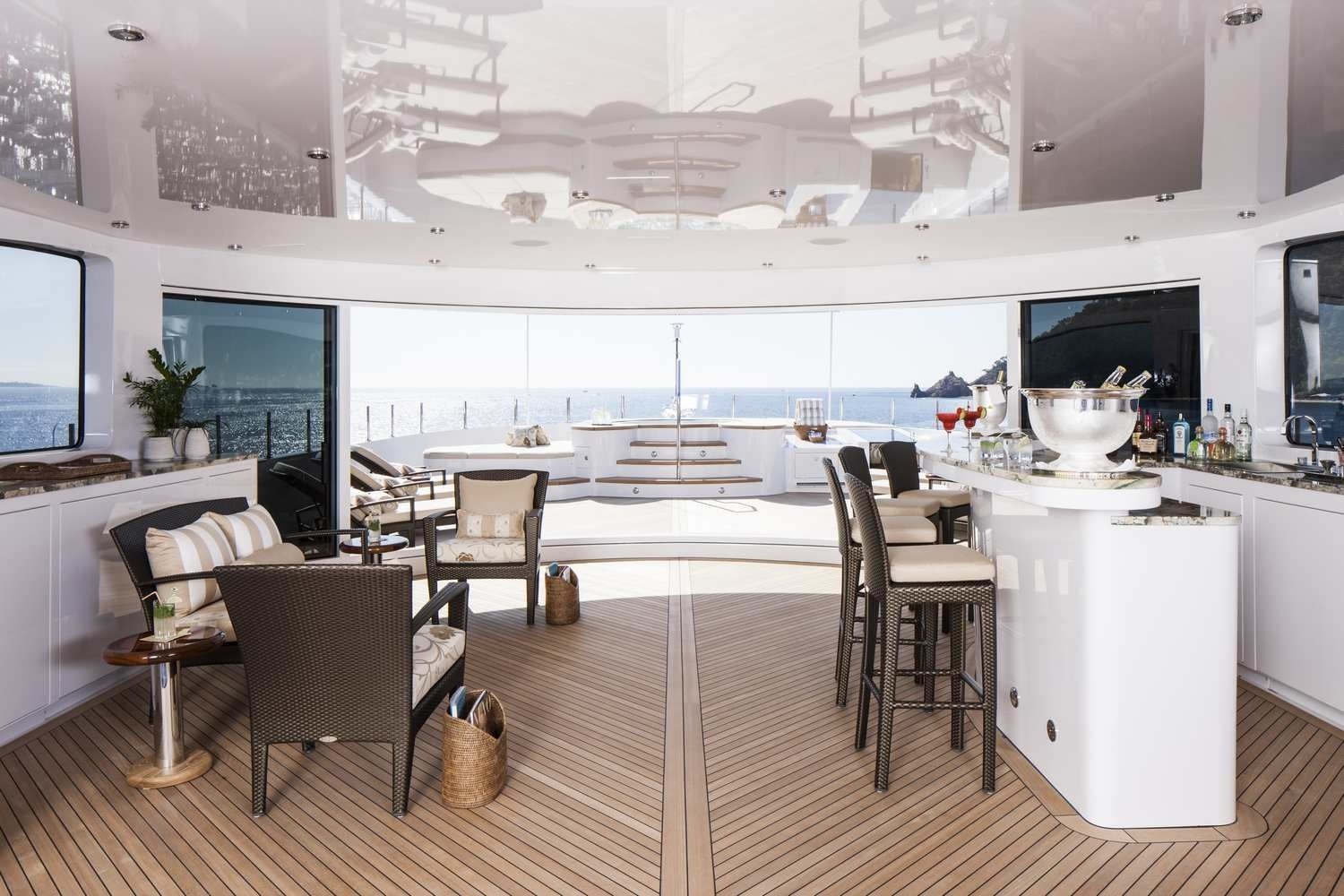 [57m-Yacht-LADY-SARA]-12344-33.jpg