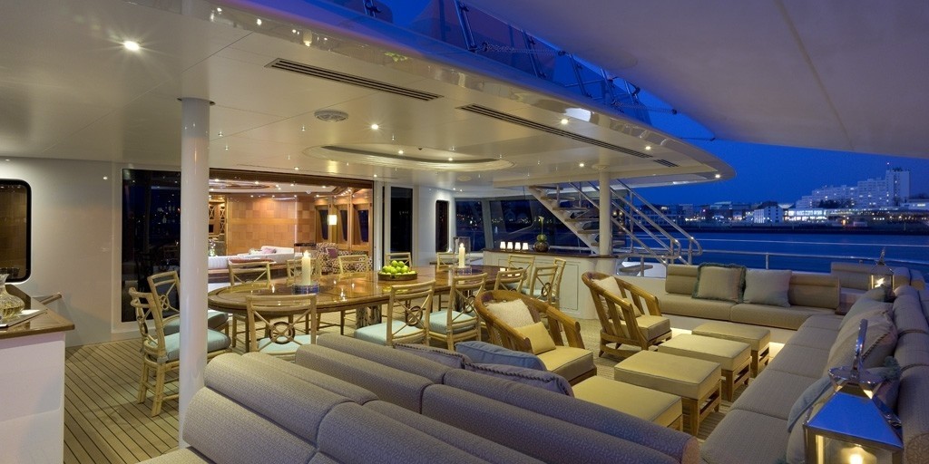 [57m-Yacht-LADY-SHERIDAN]-11723-111.jpg