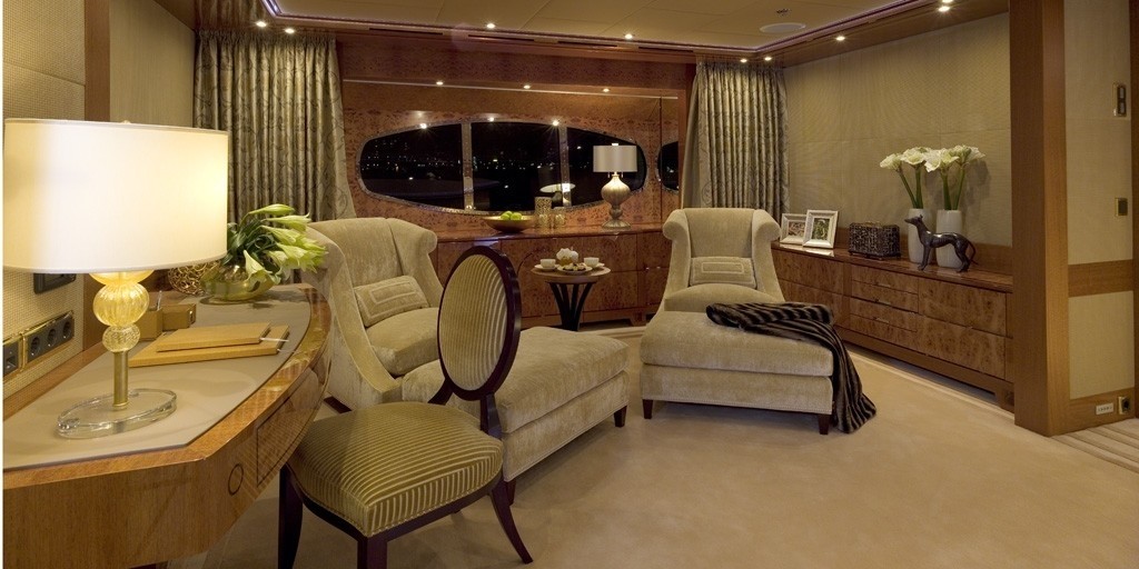 [57m-Yacht-LADY-SHERIDAN]-11723-35.jpg
