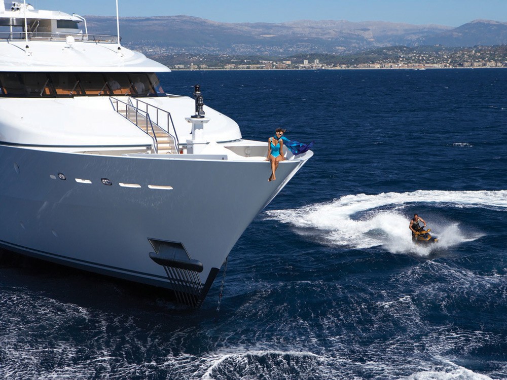 [57m-Yacht-LADY-SHERIDAN]-11723-6.jpg