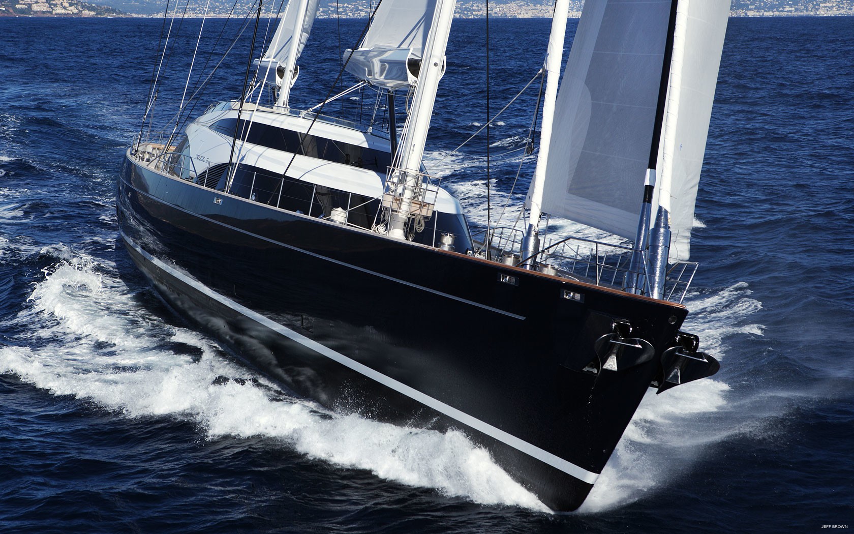 [57m-Yacht-TWIZZLE]-12029-122.jpg