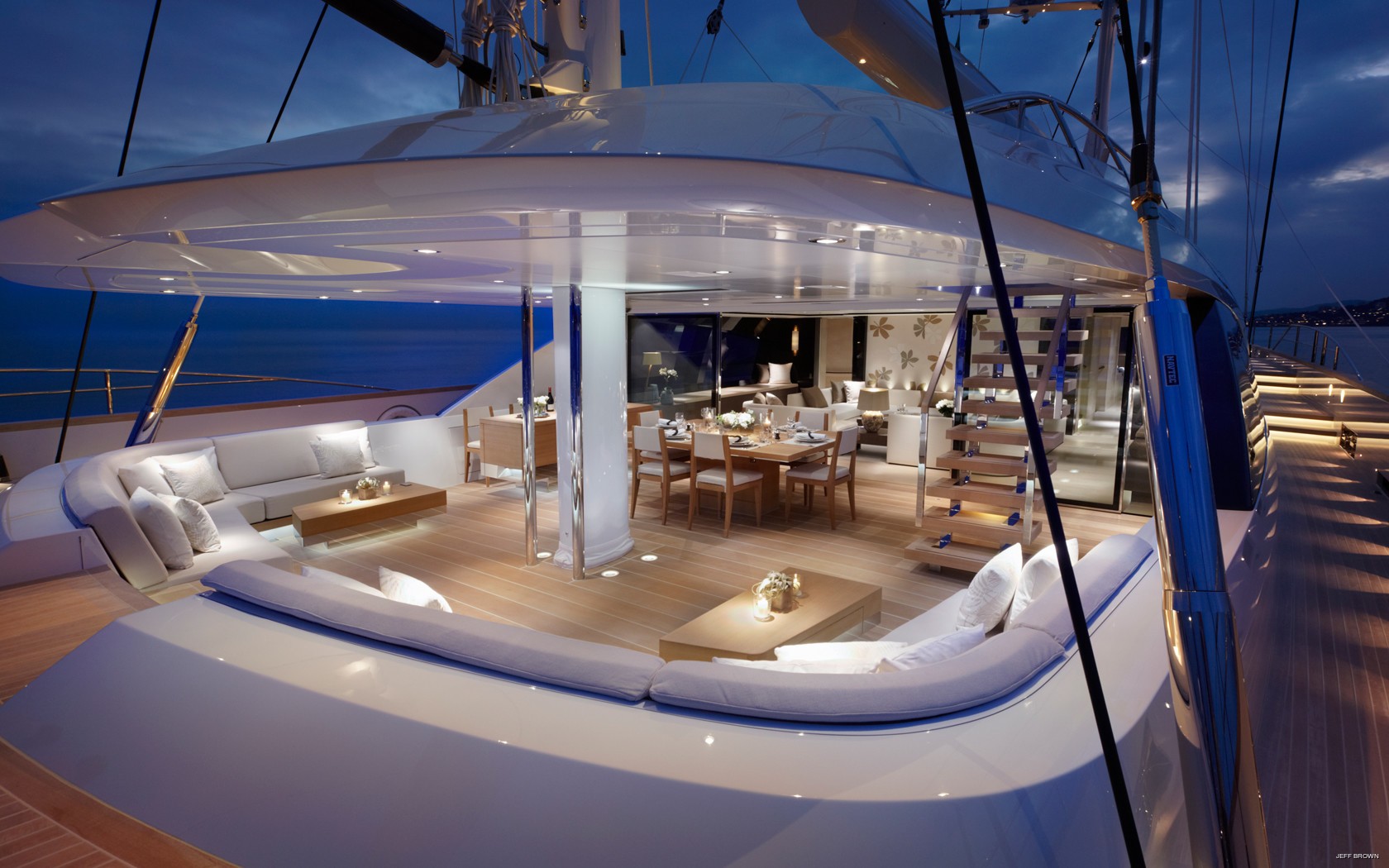 [57m-Yacht-TWIZZLE]-12029-62.jpg
