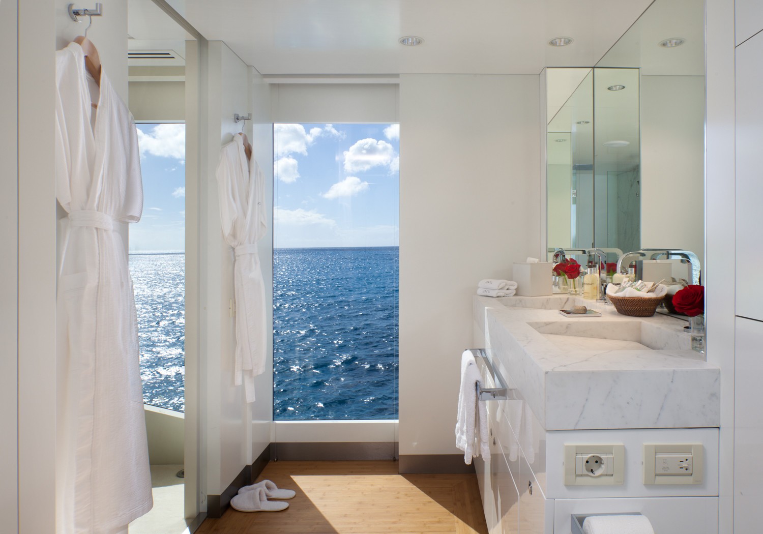 [58m-Yacht-IDOL]-1341-123.jpg