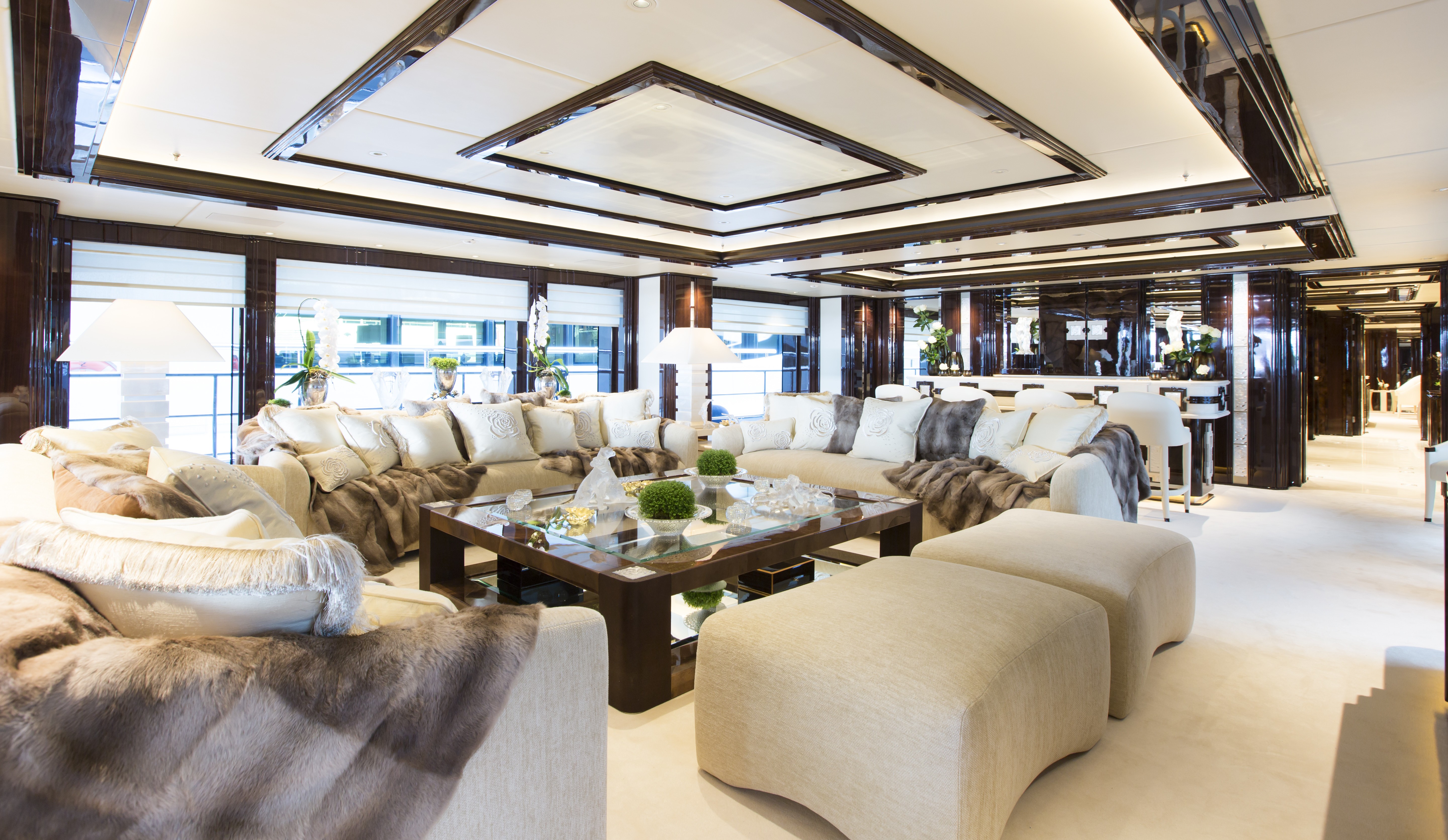 [58m-Yacht-ILLUSION-V]-11616-86.jpg