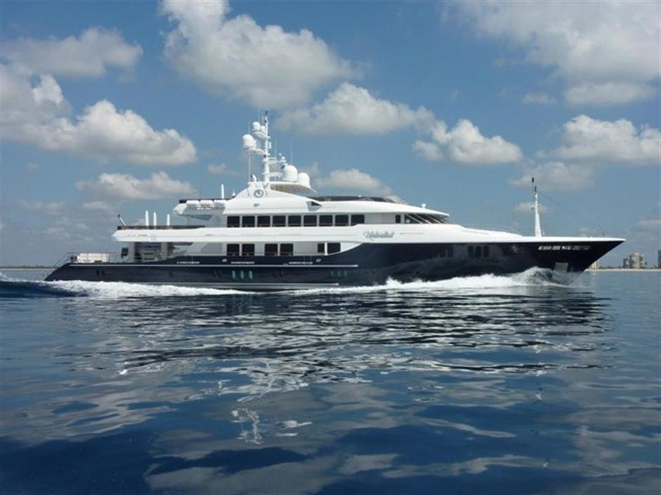 [58m-Yacht-UNBRIDLED]-1706-208.jpg