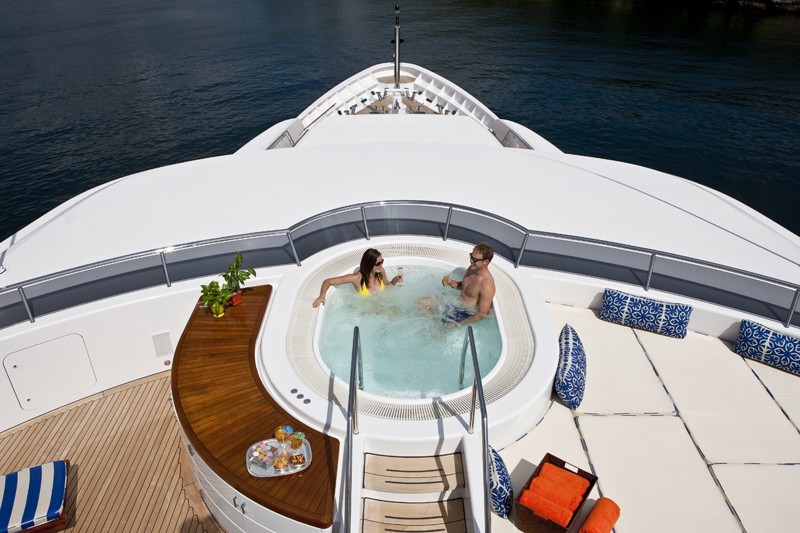 [60m-Yacht-BLUE-MOON]-11783-148.jpg