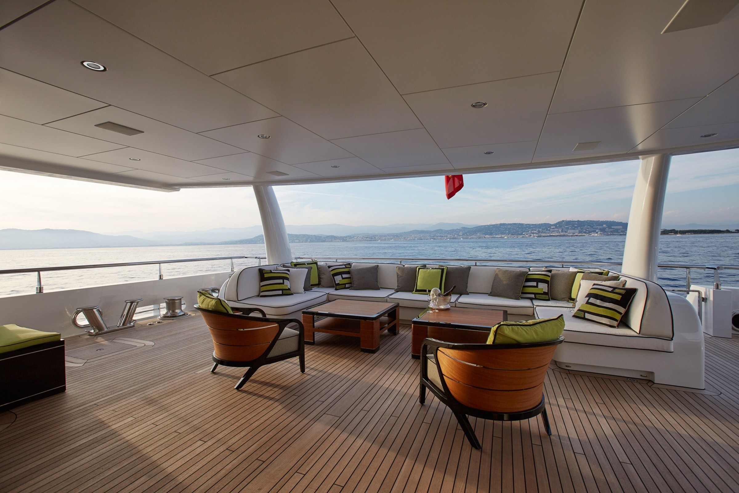 [60m-Yacht-MADAME-KATE]-10533-88.jpg