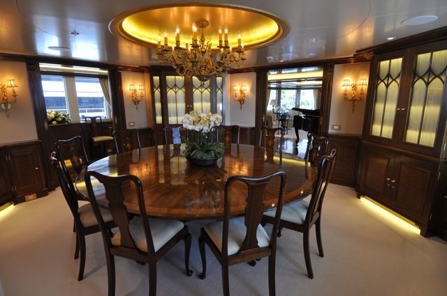 [61m-Yacht-LADY-KATHRYN-V]-12397-200.jpg