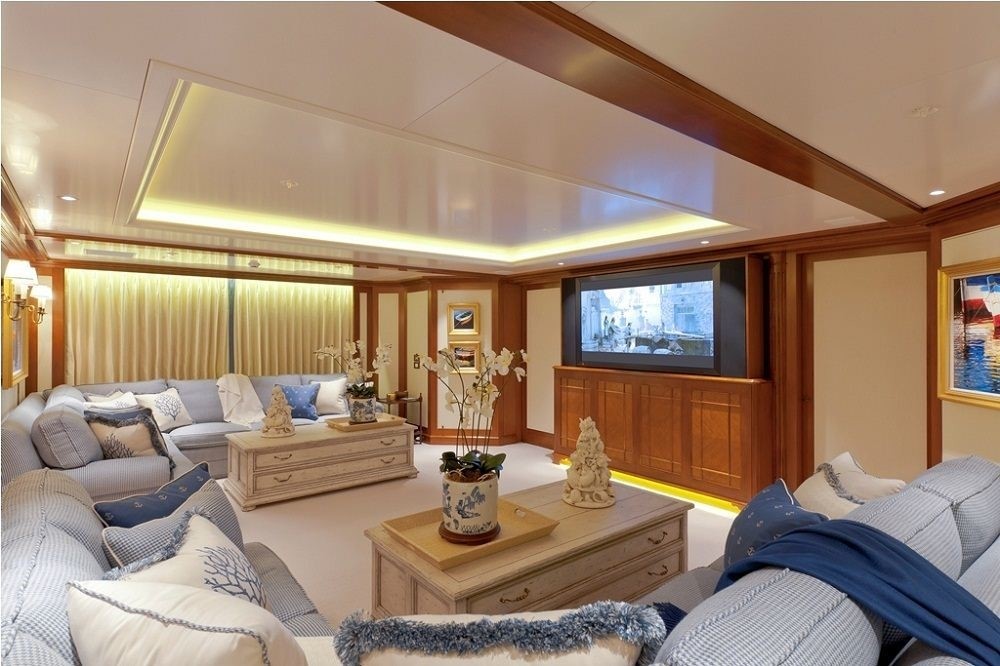[61m-Yacht-LADY-KATHRYN-V]-12397-79.jpg