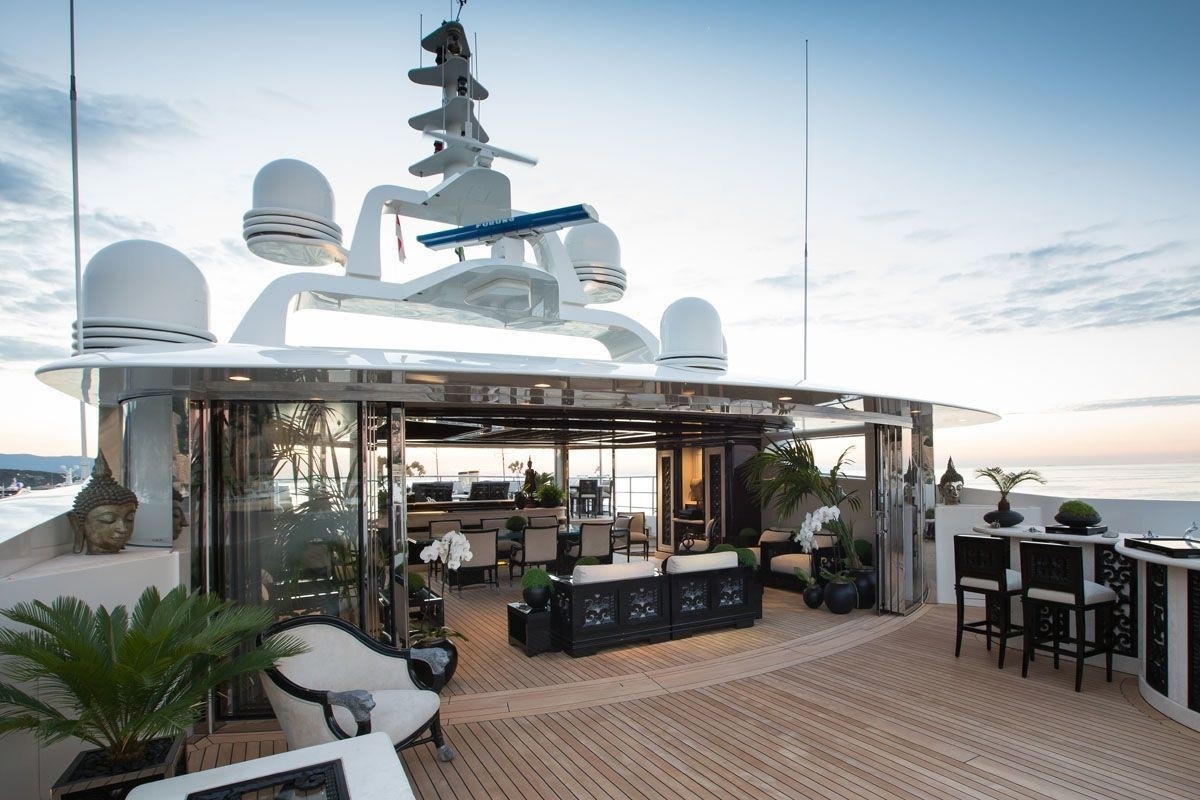 [63m-Yacht-LIONESS-V]-10110-112.jpg
