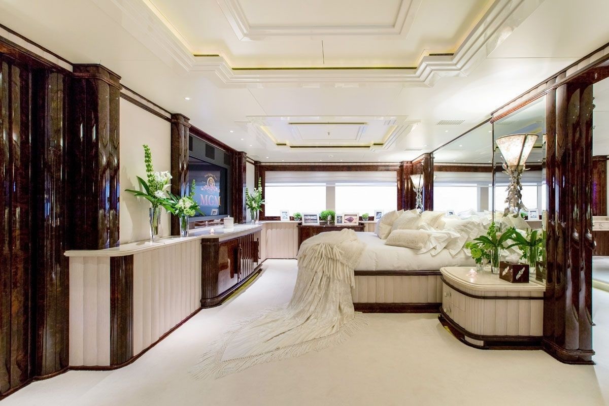 [63m-Yacht-LIONESS-V]-10110-39.jpg