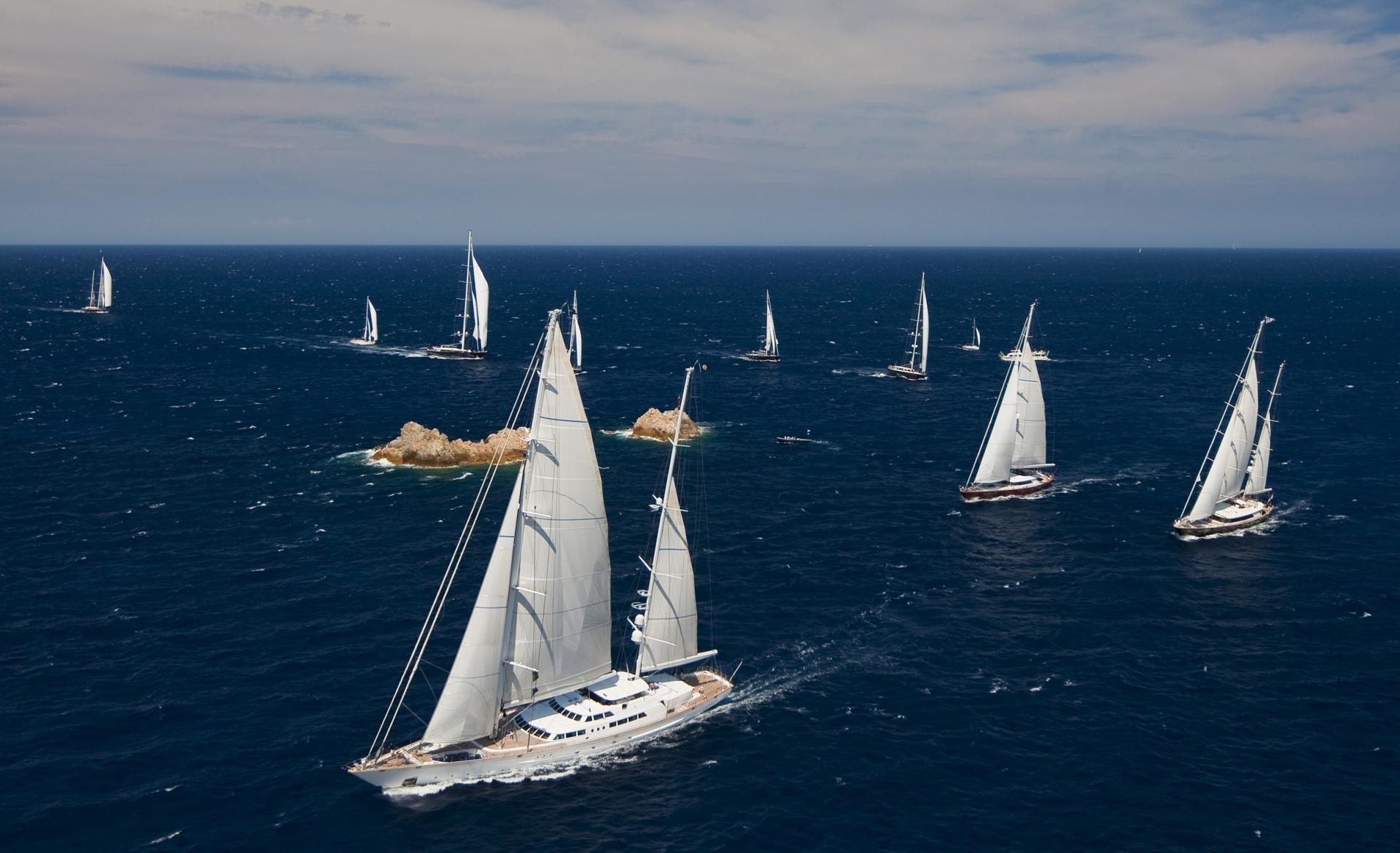 [64m-Yacht-SPIRIT-OF-THE-CS]-1056-184.jpg