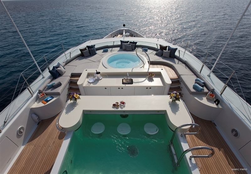 [65m-Yacht-INFINITE-SHADES]-10536-1.jpg