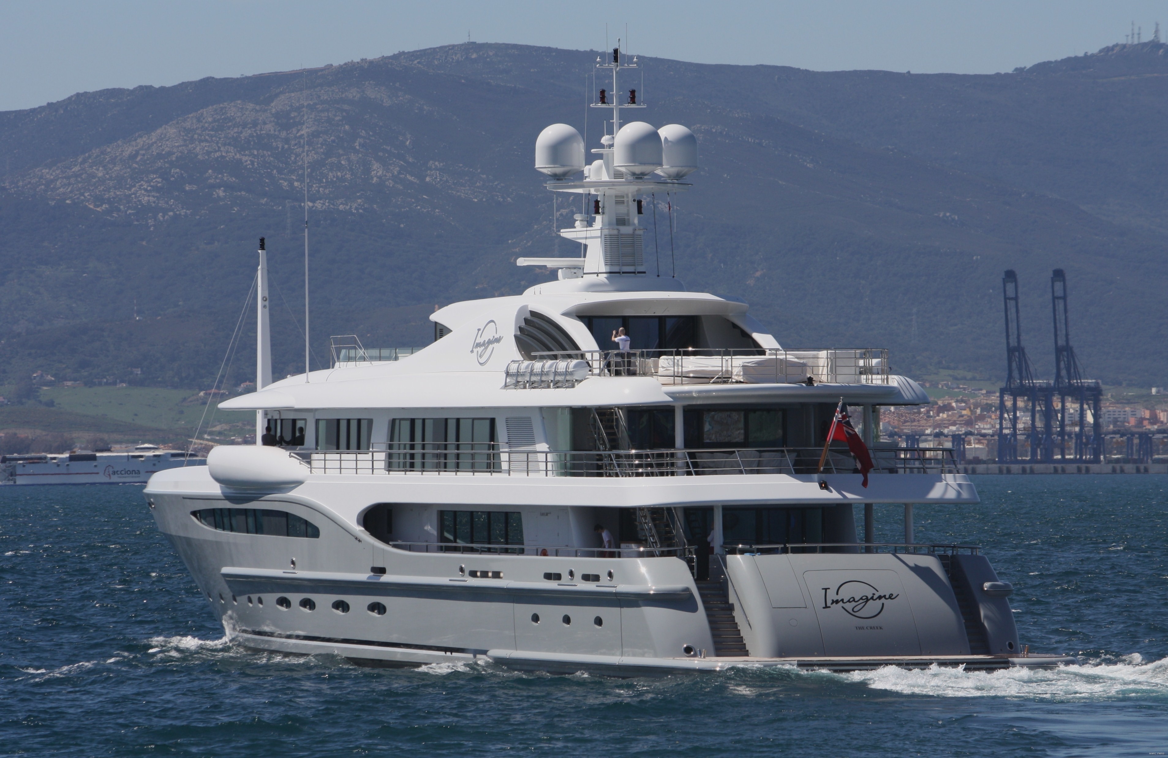 [65m-Yacht-INFINITE-SHADES]-10536-137.jpg