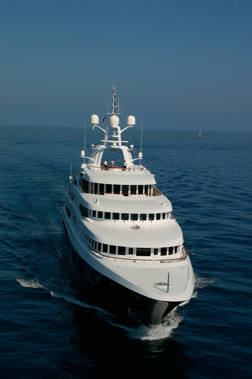 [70m-Yacht-FREEDOM]-1058-125.jpg