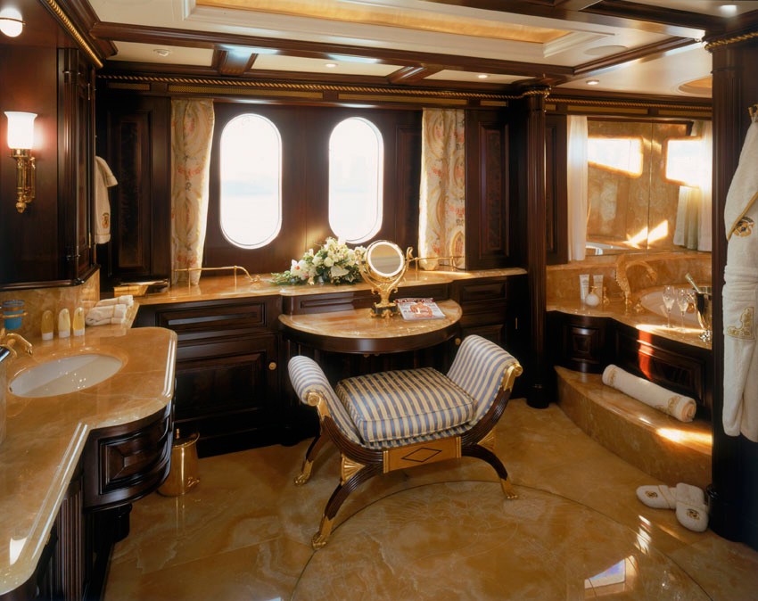 [70m-Yacht-FREEDOM]-1058-174.jpg