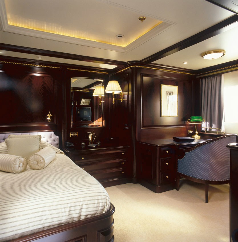 [70m-Yacht-FREEDOM]-1058-218.jpg
