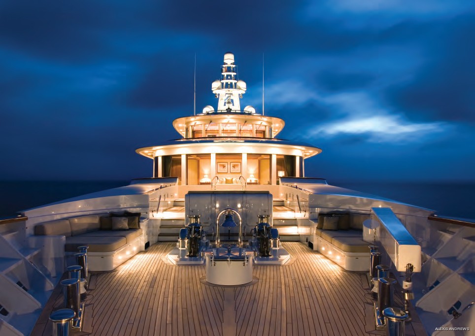 [71m-Yacht-UTOPIA]-1119-168.jpg