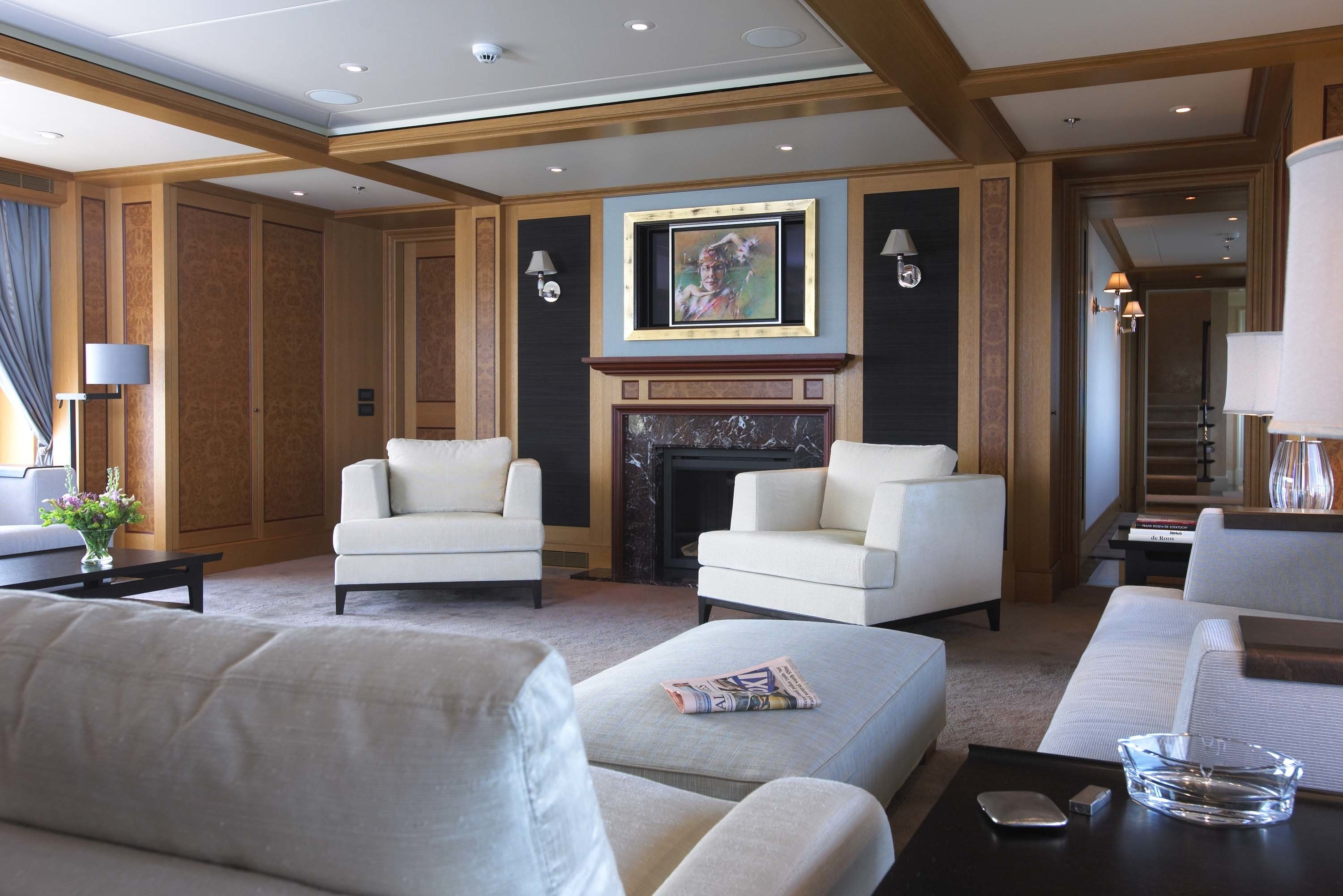 [71m-Yacht-UTOPIA]-1119-32.jpg