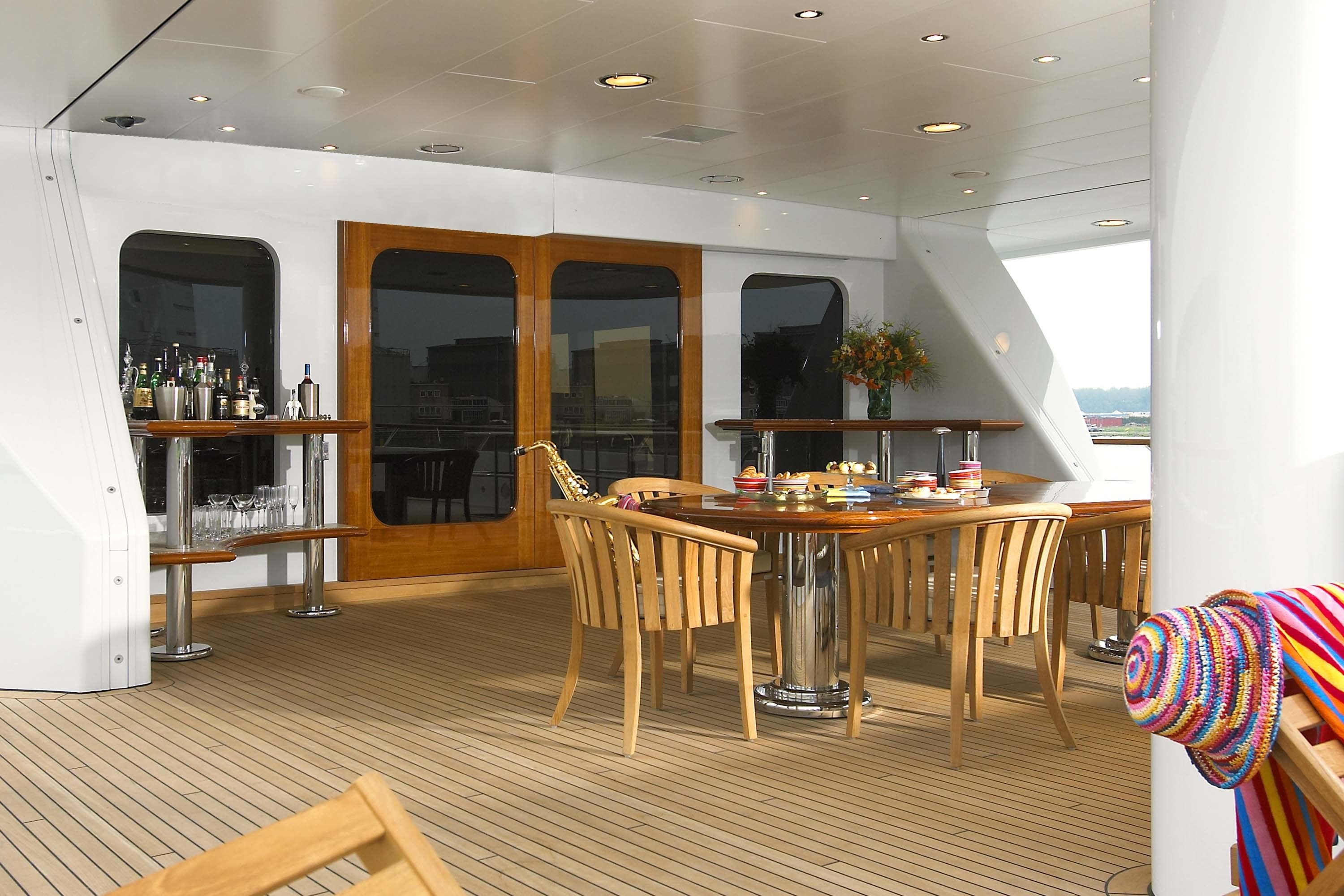 [71m-Yacht-UTOPIA]-1119-42.jpg