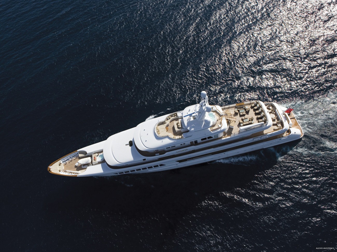 [71m-Yacht-UTOPIA]-1119-49.jpg