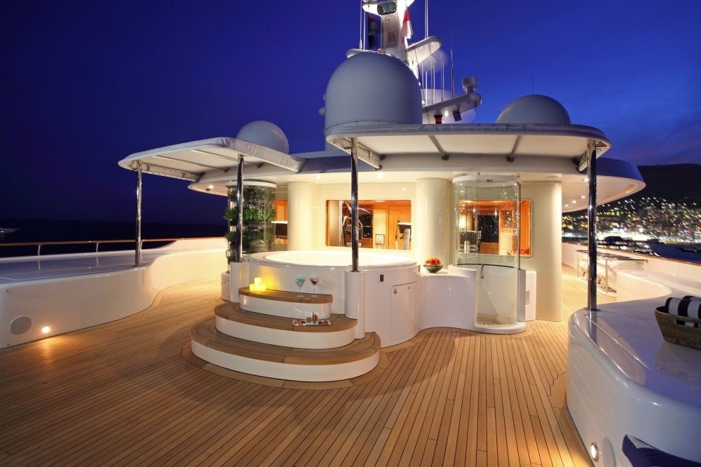 [73m-Yacht-LAUREL]-11750-169.jpg