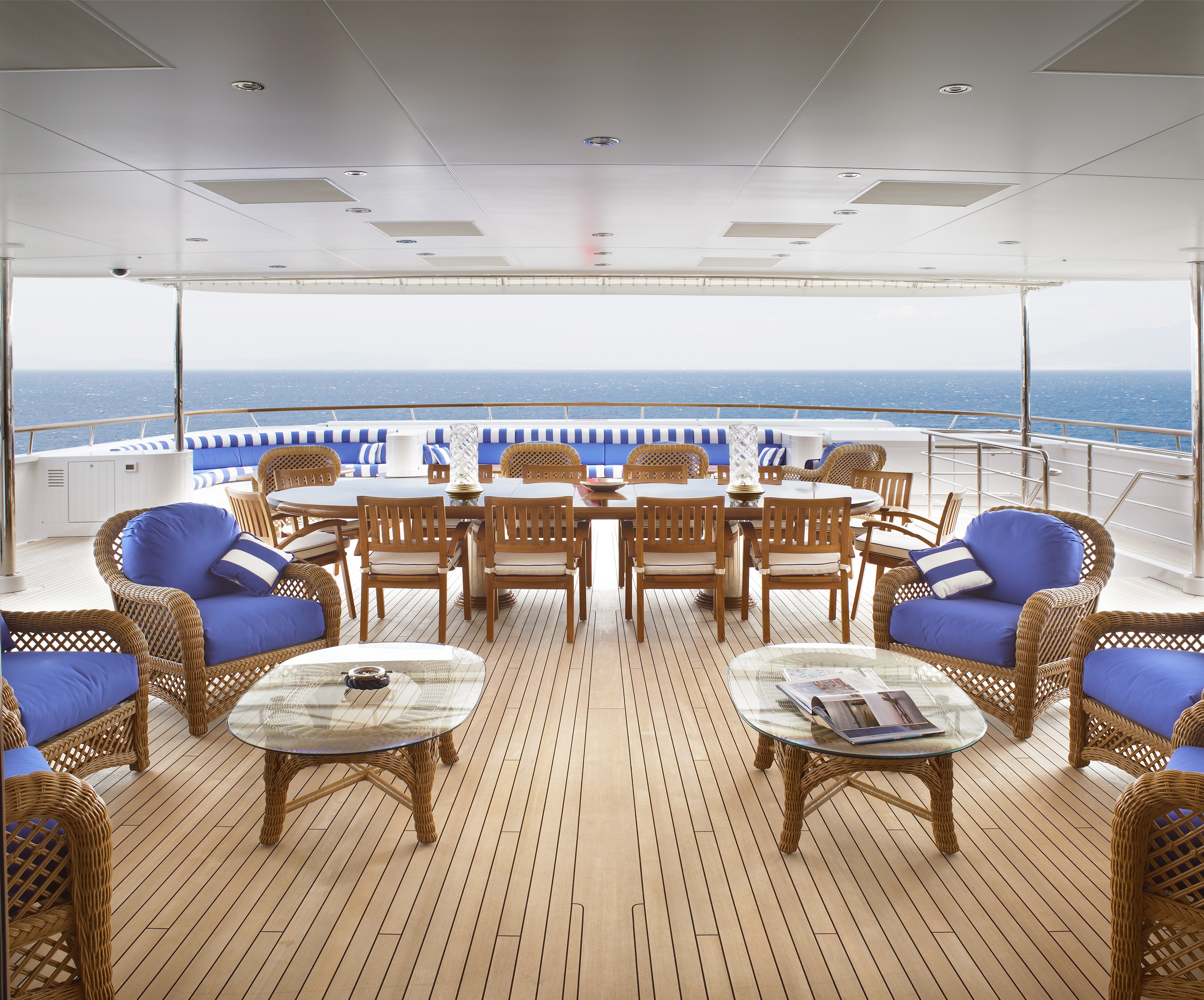 [73m-Yacht-LAUREL]-11750-6.jpg