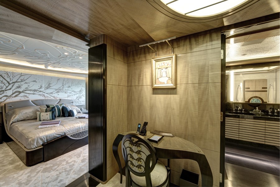 [78m-Yacht-AMARYLLIS]-11717-30.jpg