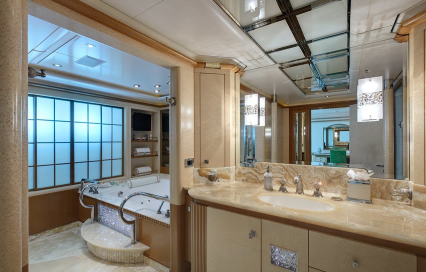 [78m-Yacht-PEGASUS-VIII]-1290-219.jpg