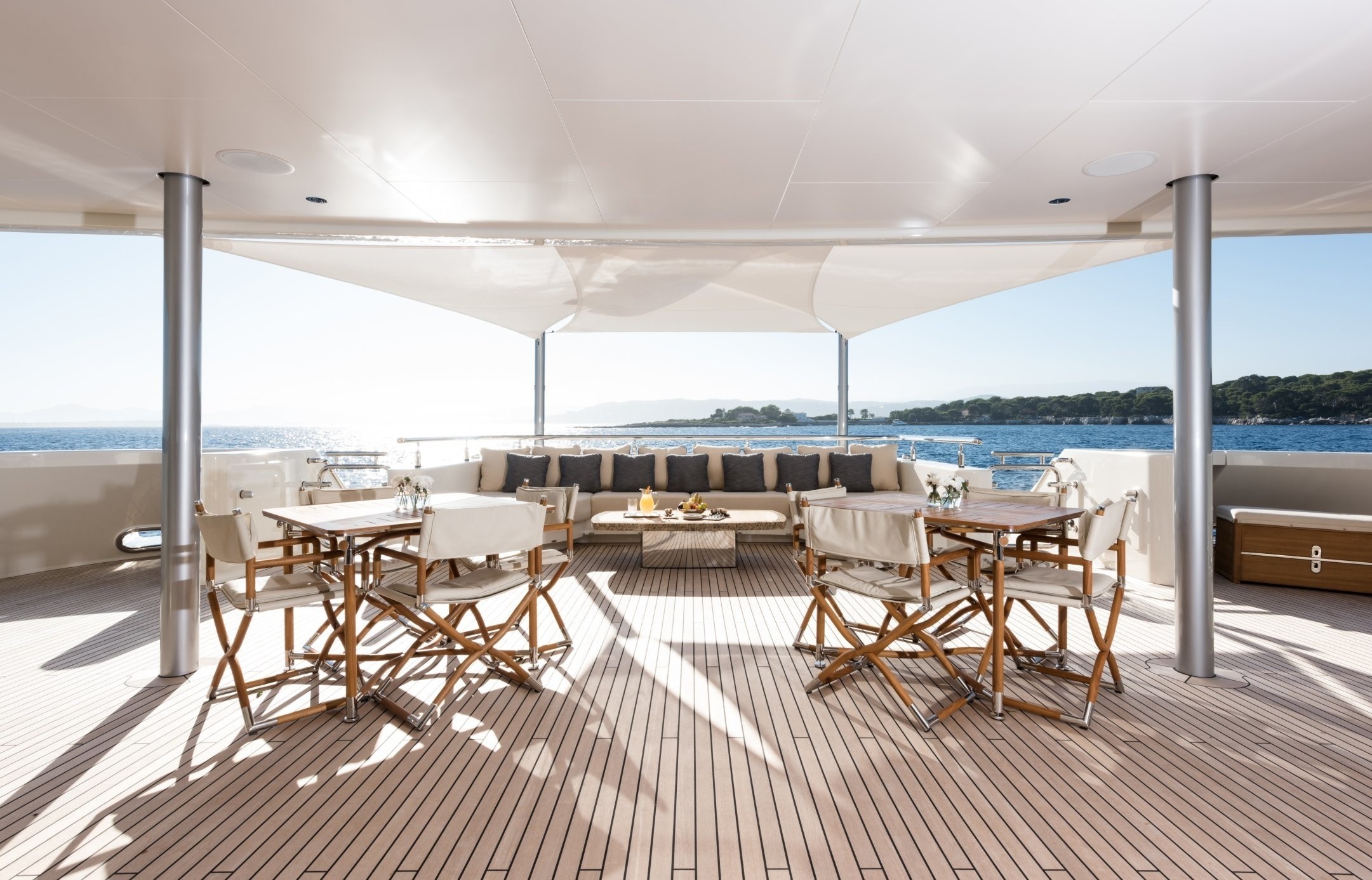 [82m-Yacht-ROMEA]-11704-35.jpg