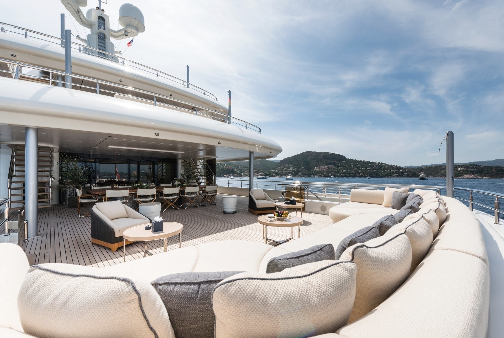 [82m-Yacht-ROMEA]-11704-7.jpg