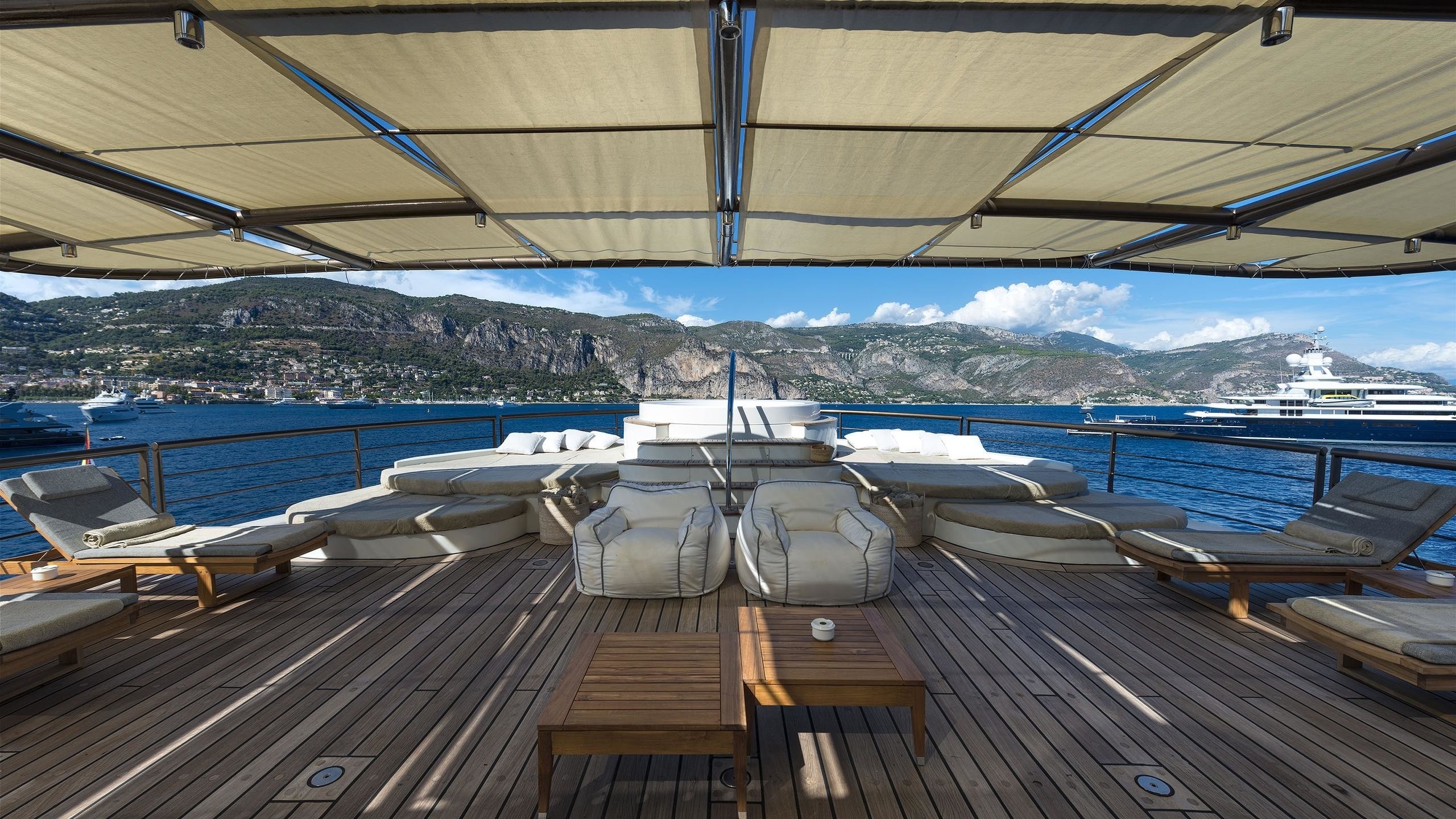 [86m-Yacht-CHAKRA]-10364-175.jpg