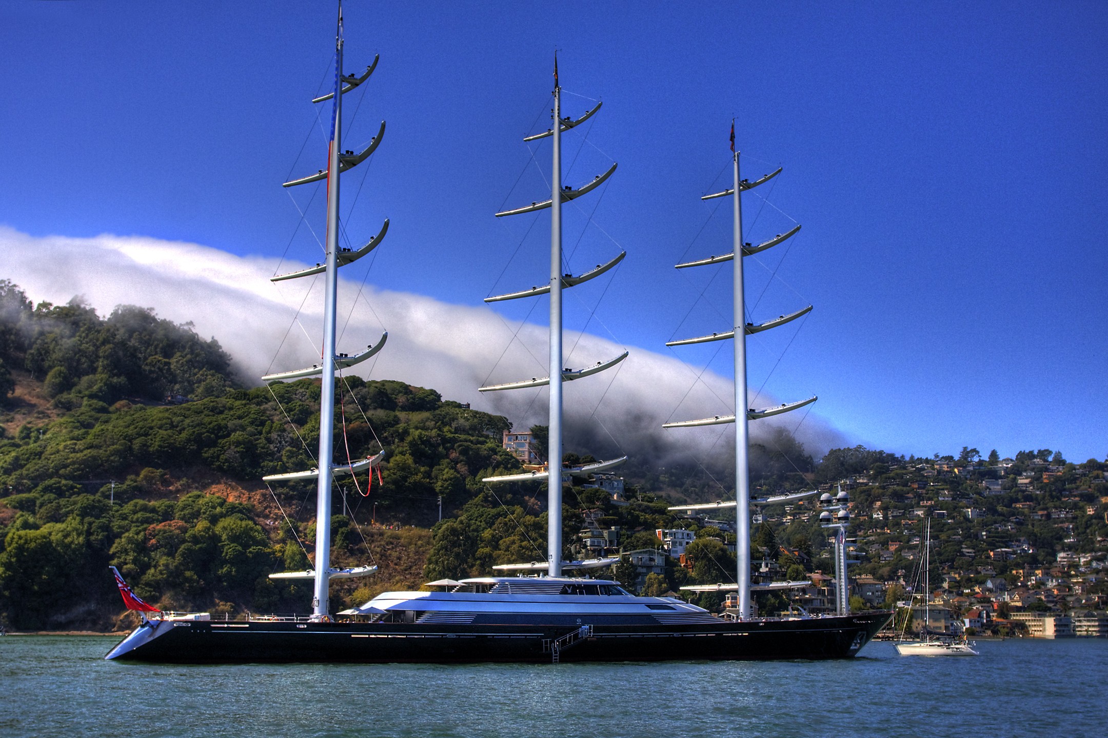 [88m-Yacht-MALTESE-FALCON]-1096-63.jpg