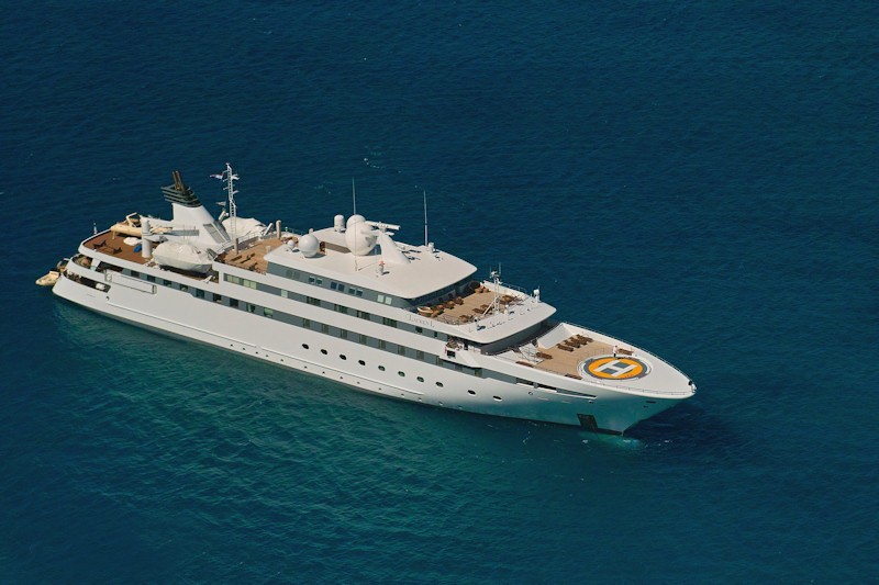 [89m-Yacht-LAUREN-L]-1040-41.jpg
