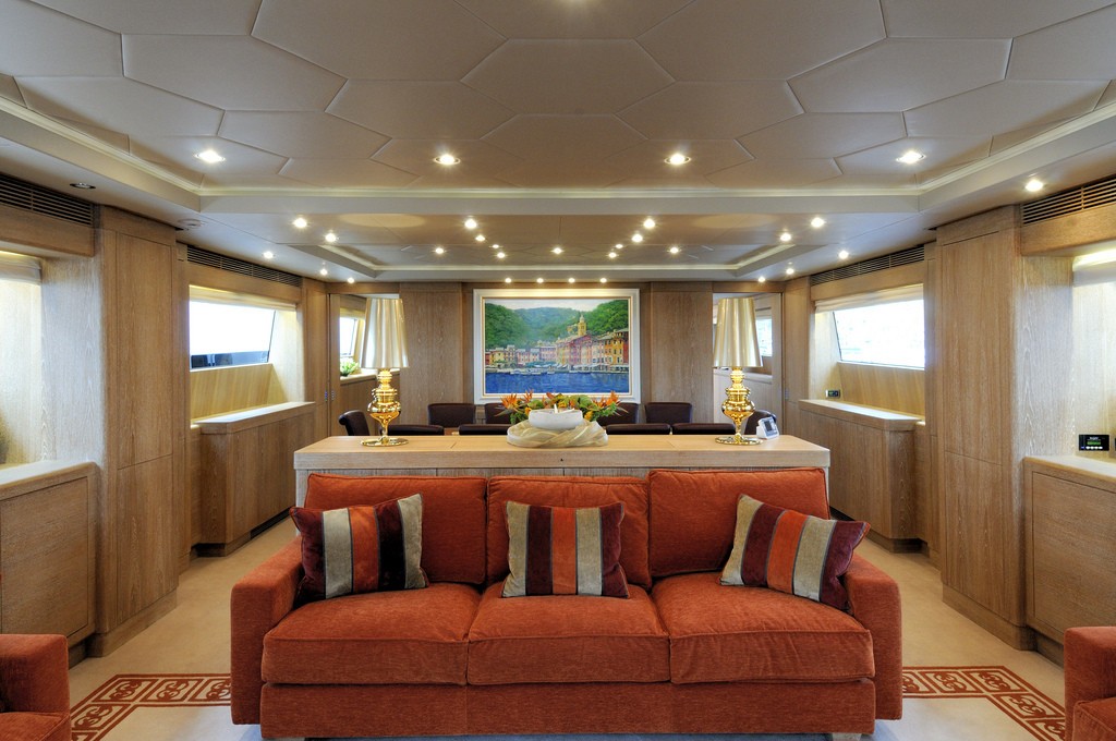 [89m-Yacht-LAUREN-L]-1040-48.jpg