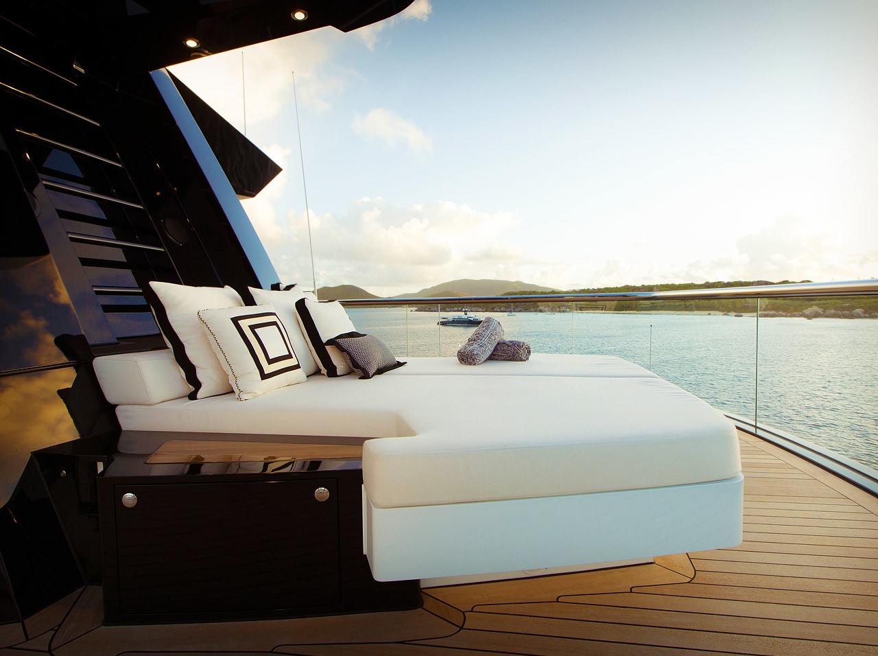 [95m-Yacht-KISMET]-12391-154.jpg