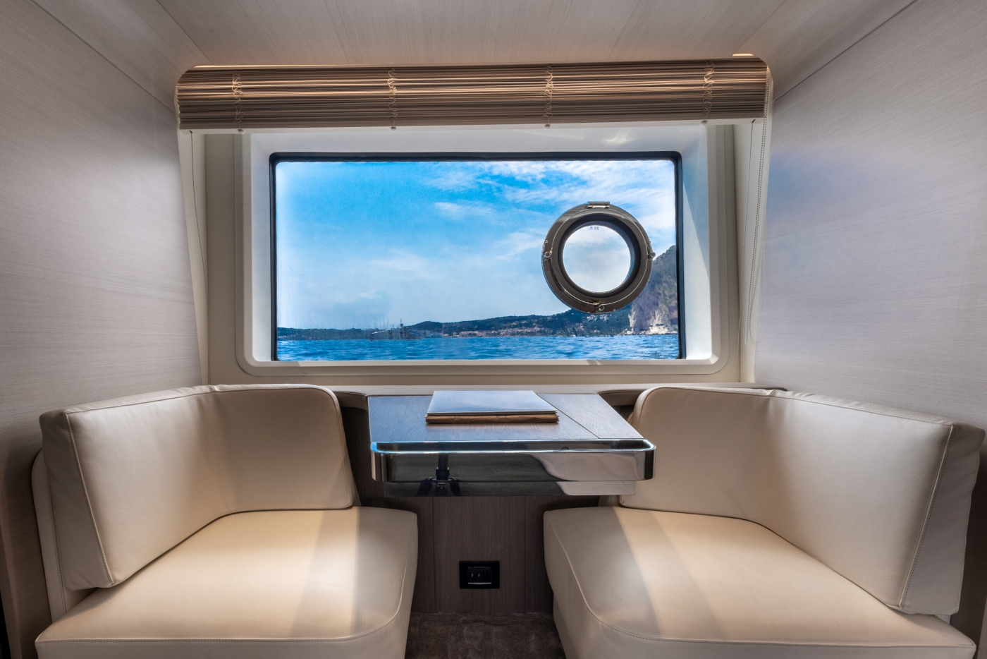 [ATLANTIS]-15692-33.jpg
