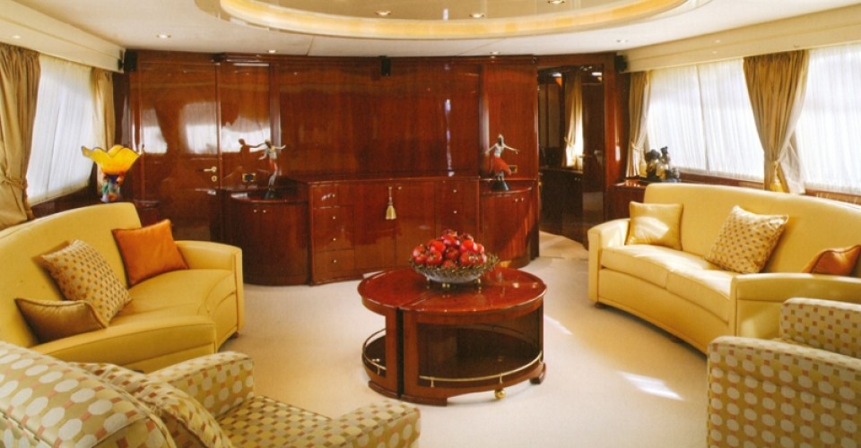 [AZIMUT]-1446-2.jpg