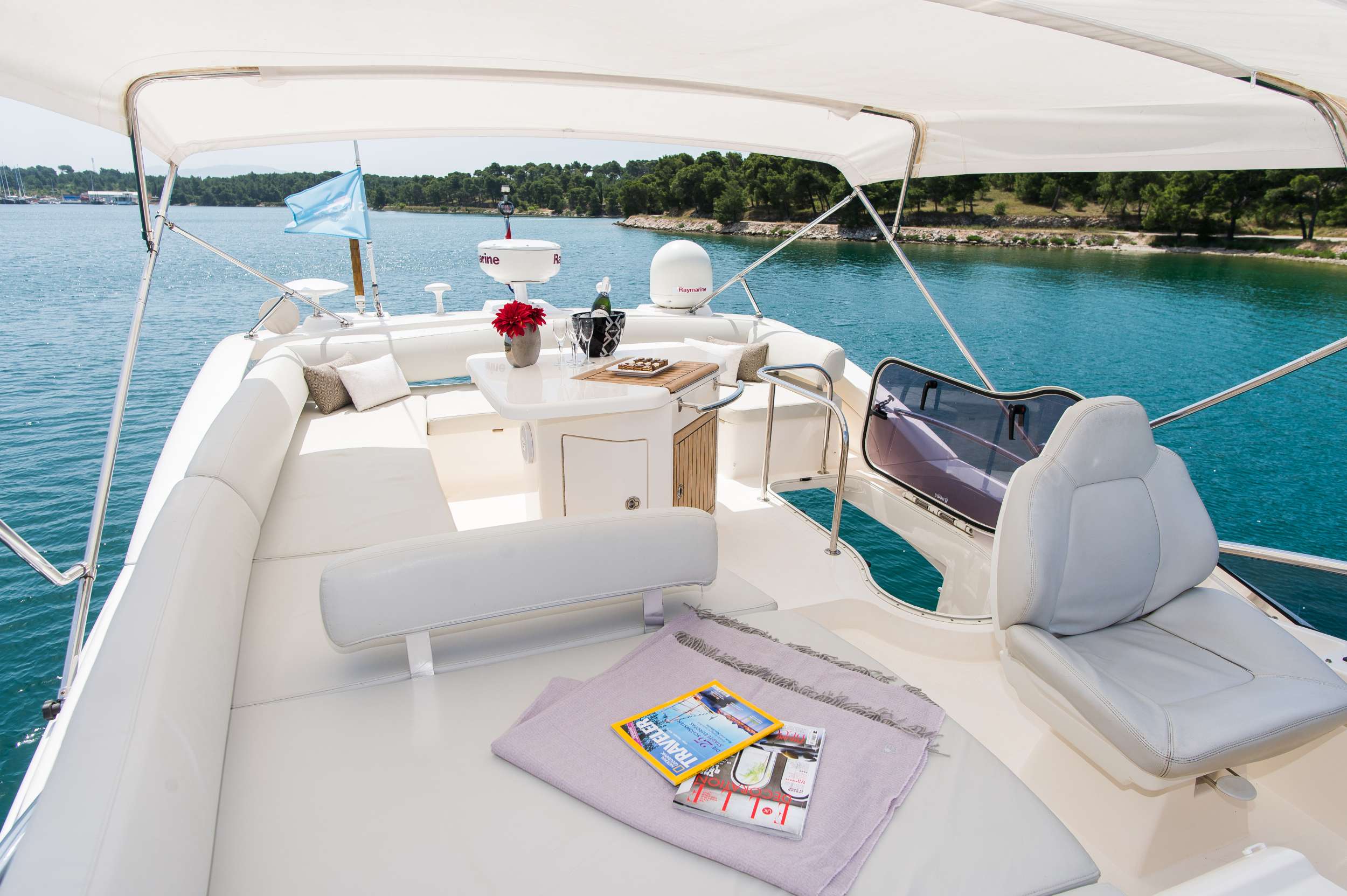 [AZIMUT--MOTOR-YACHT]-166-1.jpg
